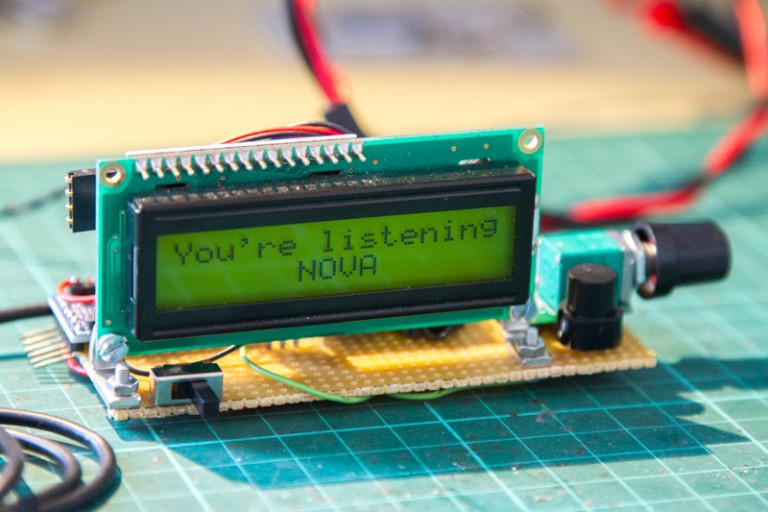 Si4703 small simple FM radio with Arduino – F4HUY